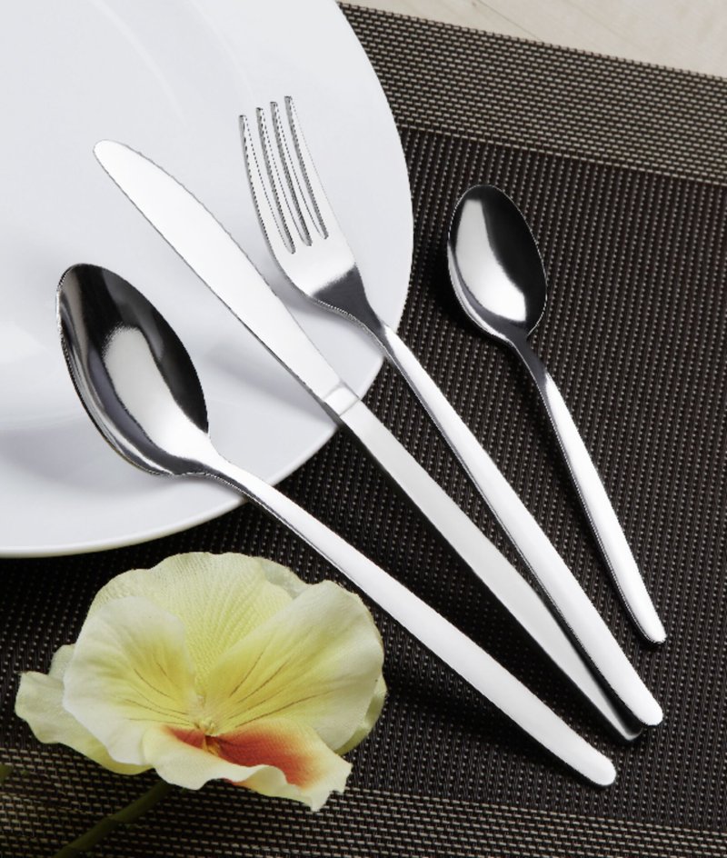 Besteckserie "Modell 80" Tafelmesser (2)