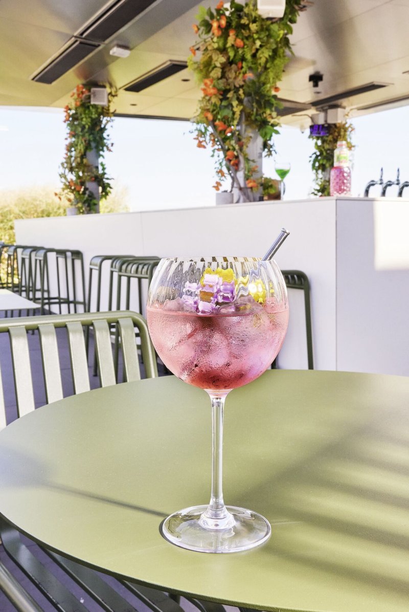 Glasserie "Symetrie" Cocktailglas 580ml (3)