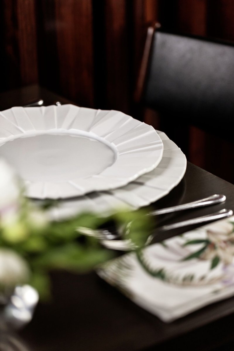 Porzellanserie "Matrix" Pastateller (9)